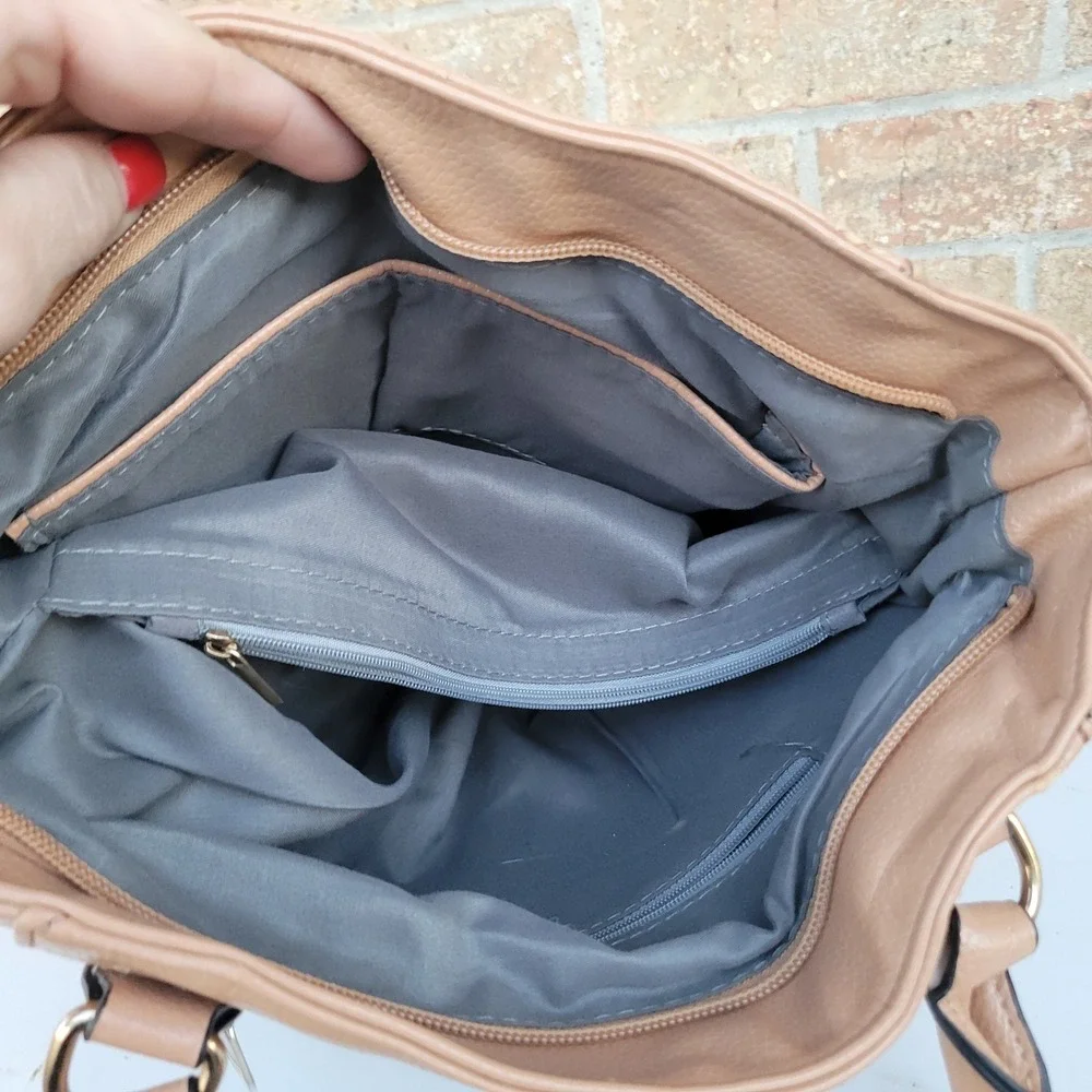 Tan Faux Leather Satchel Handbag Gold Tone‎ Hardware Multi Compartment Tote Bag